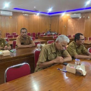 Rapat Pembentukan Tim Pelaksana Gerakan Pembagian Bendera Merah Putih Tahun 2024, Ruang Rapat Pola Kantor Bupati Kab. Tanjab Barat